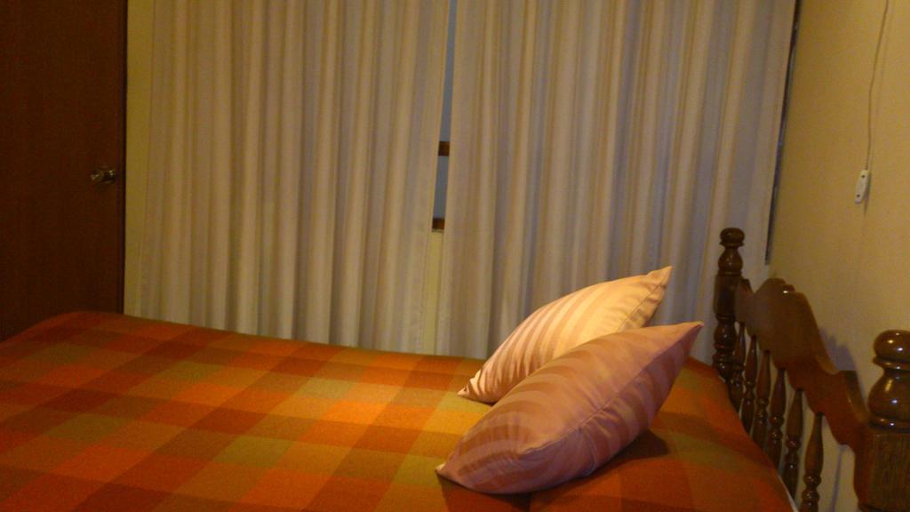 Copacabana Hotel Tacna Bagian luar foto