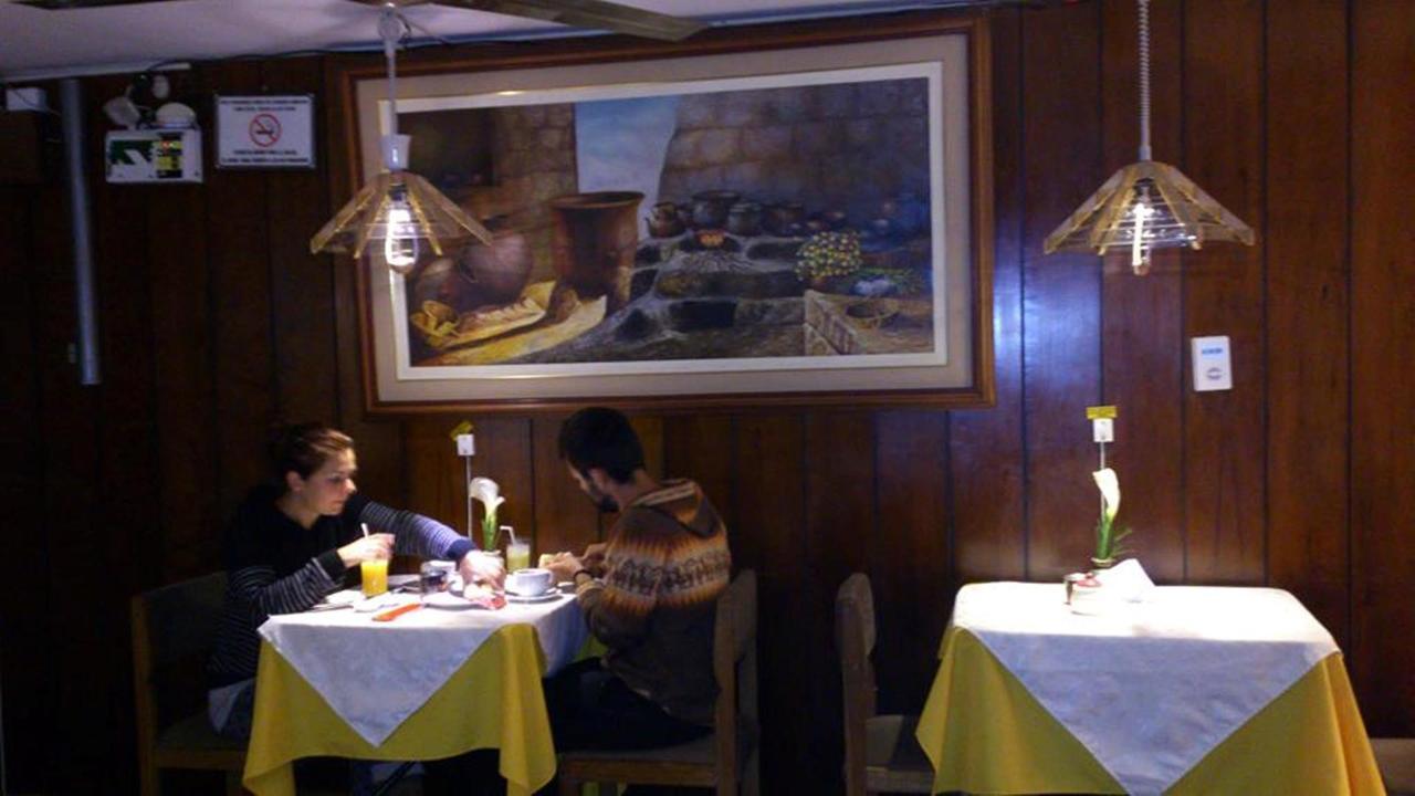 Copacabana Hotel Tacna Bagian luar foto